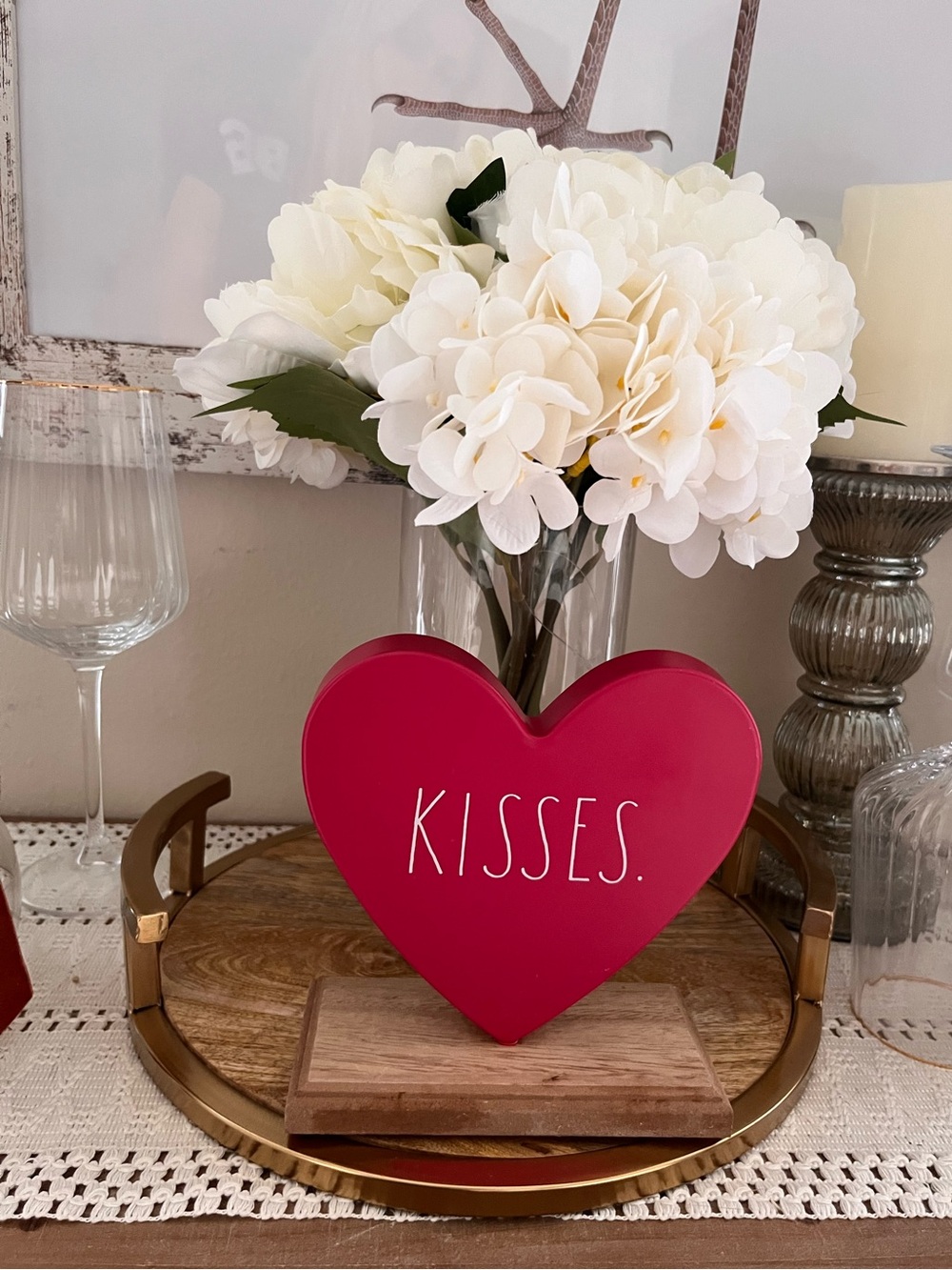 Rae Dunn Red 'KISSES' Heart Table Accent